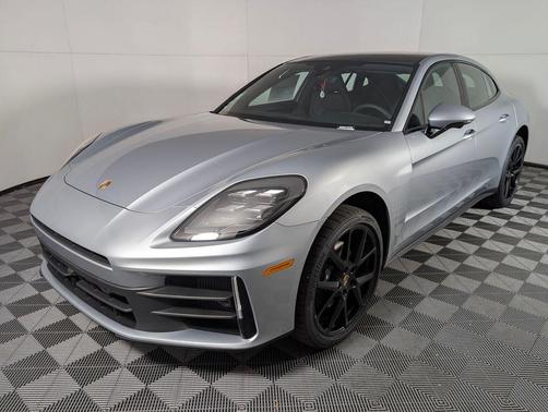 2026 Porsche Panamera 