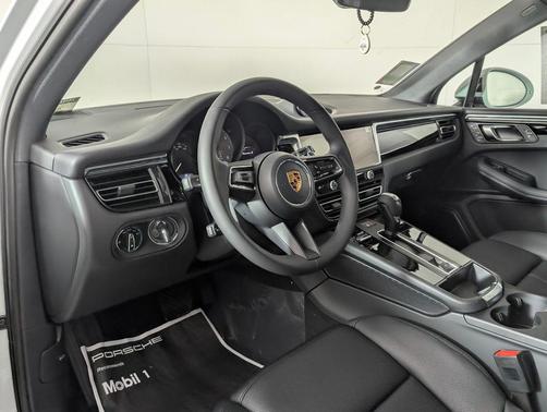 2026 Porsche Macan S