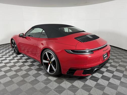 2023 Porsche 911 Carrera 4S Cabriolet