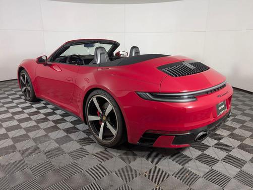 2023 Porsche 911 Carrera 4S Cabriolet