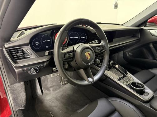 2023 Porsche 911 Carrera 4S Cabriolet