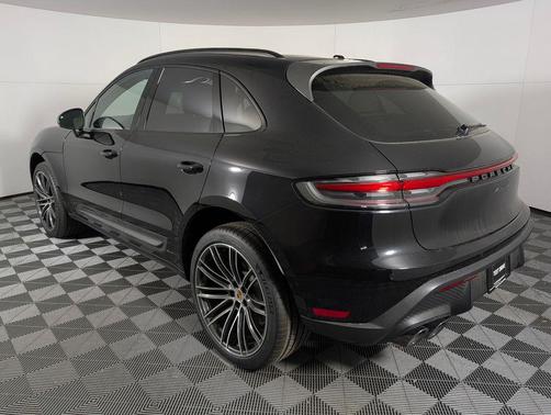 2026 Porsche Macan T