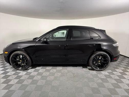2025 Porsche Macan GTS