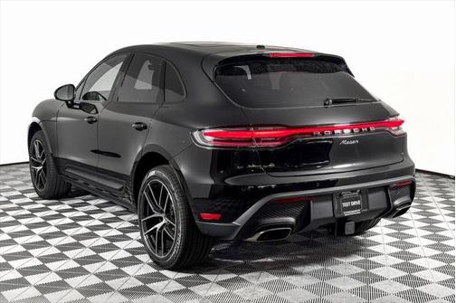 2024 Porsche Macan Base