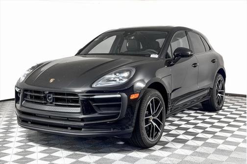 2024 Porsche Macan Base