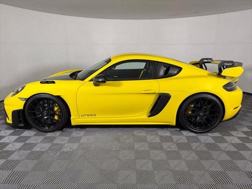 2023 Porsche 718 Cayman GT4 RS