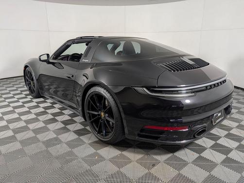 2022 Porsche 911 Targa 4S