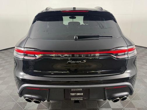 2026 Porsche Macan S