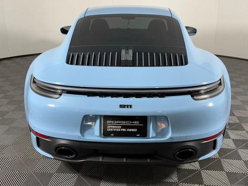2024 Porsche 911 Carrera