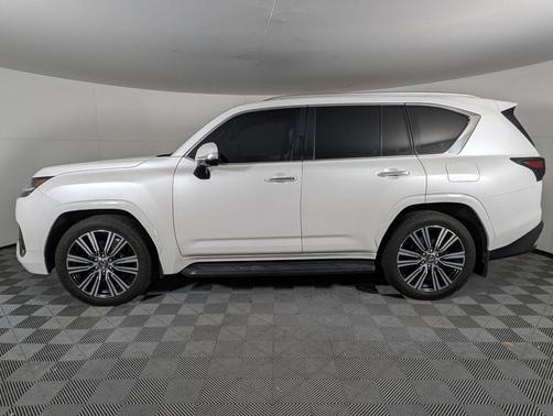 2024 Lexus LX 600 Luxury