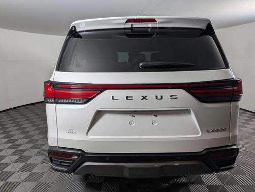 2024 Lexus LX 600 Luxury