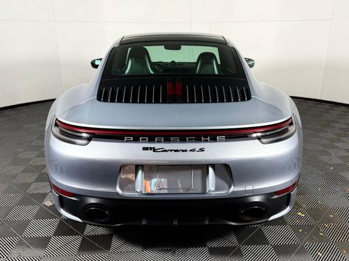 2020 Porsche 911 Carrera 4S
