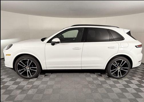 2025 Porsche Cayenne 3.0T