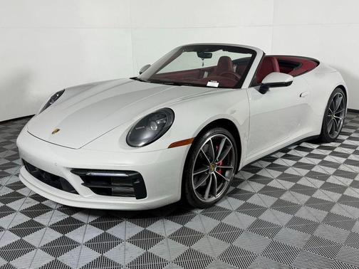 2022 Porsche 911 Carrera 4S Cabriolet