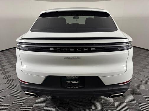 2026 Porsche Cayenne E-Hybrid
