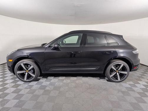 Jet Black 2026 Porsche Macan Macan