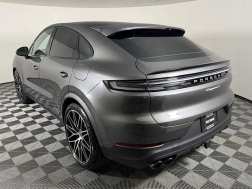 2026 Porsche Cayenne S