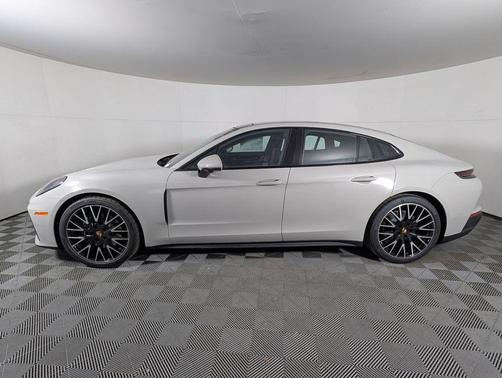 Chalk 2026 Porsche Panamera