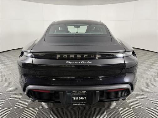 2020 Porsche Taycan Turbo