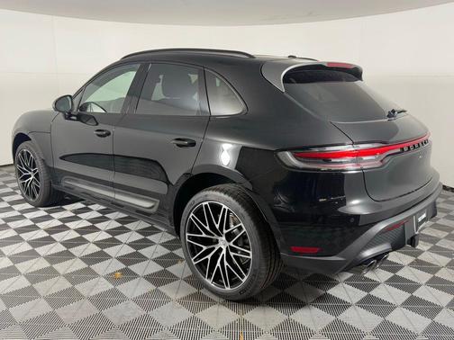 2026 Porsche Macan T