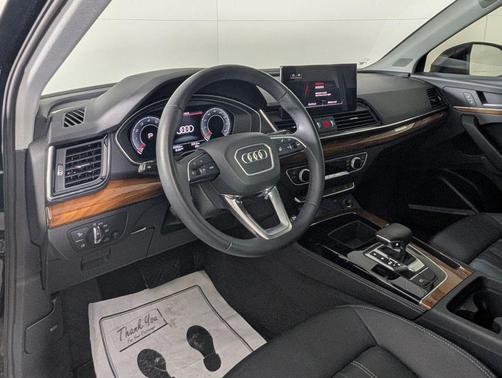2023 Audi Q5 40 Premium Plus