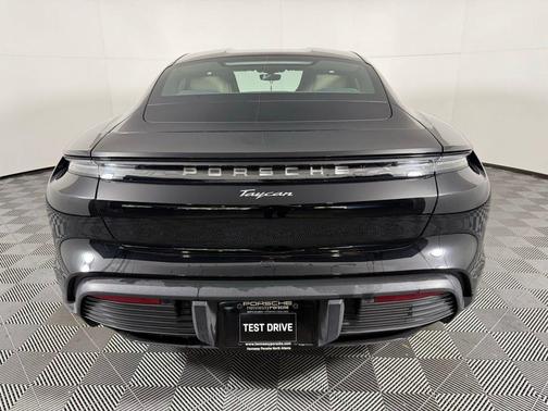 2022 Porsche Taycan Sedan