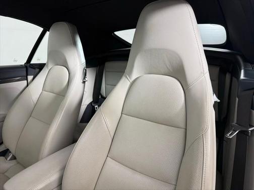 2017 Porsche 911 Carrera 4S Cabriolet