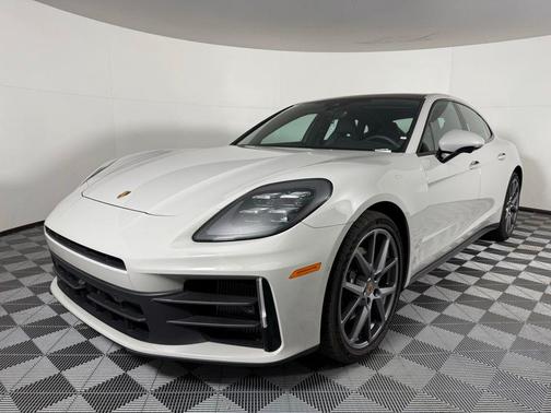 2025 Porsche Panamera Hatchback