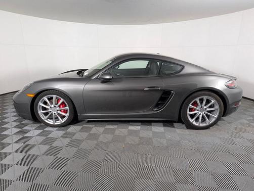 2025 Porsche 718 Cayman S