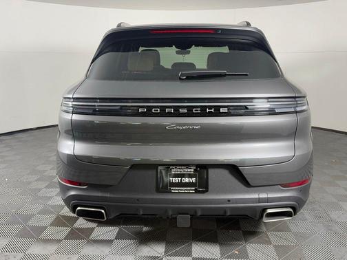 2026 Porsche Cayenne Cayenne