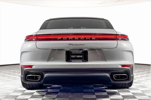 2024 Porsche Panamera Hatchback