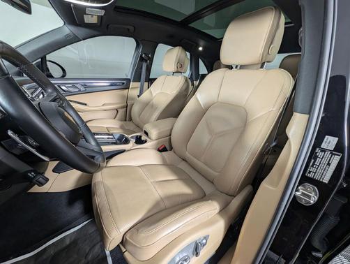 2024 Porsche Macan T