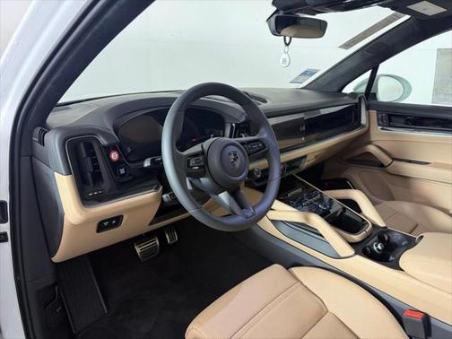2025 Porsche Cayenne E-Hybrid S