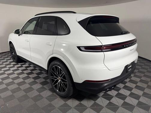 2025 Porsche Cayenne