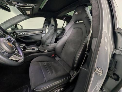 GT Silver Metallic 2020 Porsche Panamera GTS