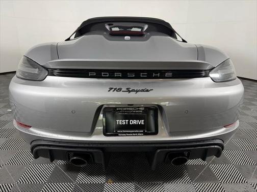 2021 Porsche 718 Spyder Base