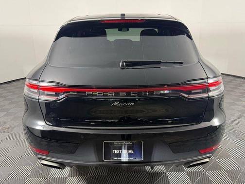 2020 Porsche Macan 2.0T