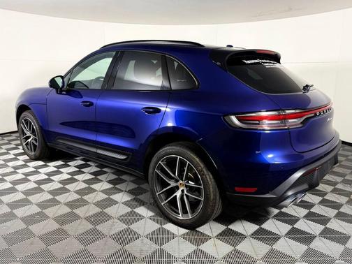 2025 Porsche Macan 2.0T