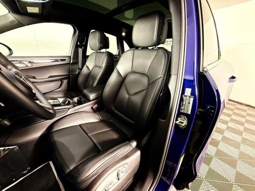 2025 Porsche Macan 2.0T