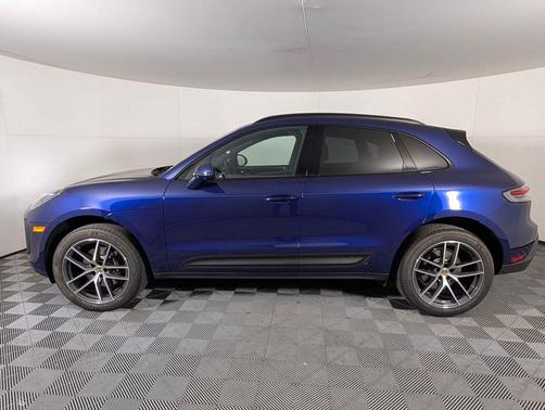 2025 Porsche Macan 2.0T