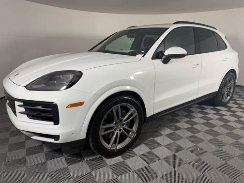 2025 Porsche Cayenne Cayenne