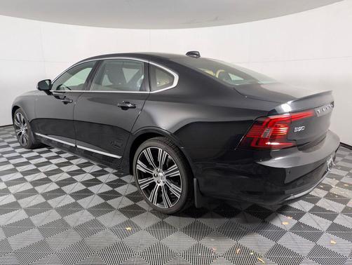 2024 Volvo S90 B6 Ultimate