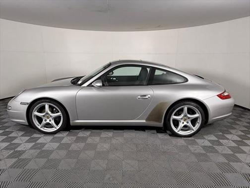 2005 Porsche 911 Carrera