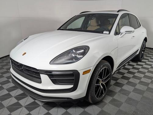2026 Porsche Macan 