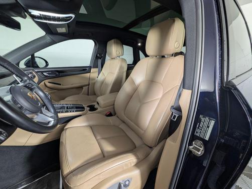 2020 Porsche Macan 2.0T