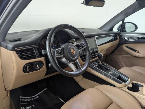 2020 Porsche Macan 2.0T