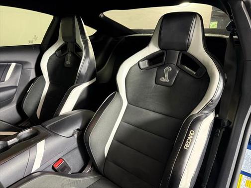 2021 Ford Shelby GT500 Base