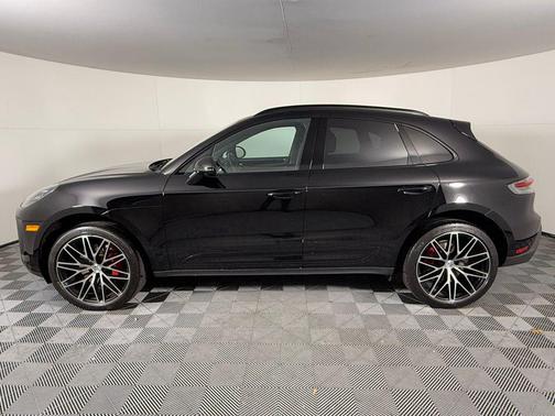 2023 Porsche Macan S