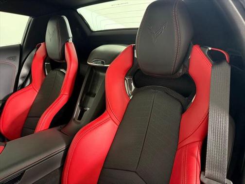 2024 Chevrolet Corvette Stingray w/2LT