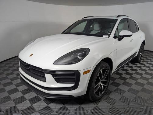 2025 Porsche Macan 2.0T